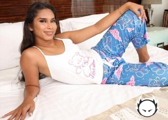 Beauty - Naughty Bedtime Fun (2024/AsianTgirl.com/HD)