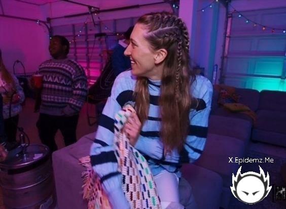 Addison Vodka - Apres Skeet (2026/LetsPostIt.com/Mofos.com/SD)