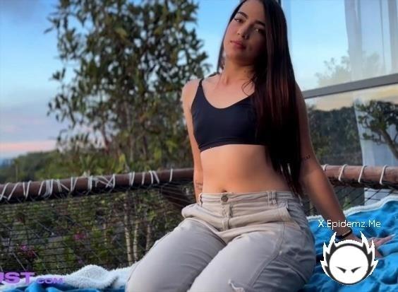 Pau - Paus Vacation Fun (2026/18Lust.com/FullHD)