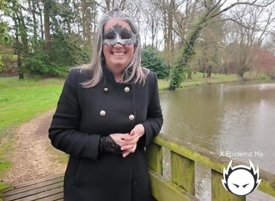 Odesyra - 40 Years Old, From La Rochelle (2026/JacquieEtMichelTV.com/SD)