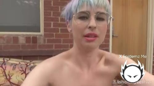 Ezmerelda - Sticky Ropes 2 (2026/IShotMyself.com/SD)