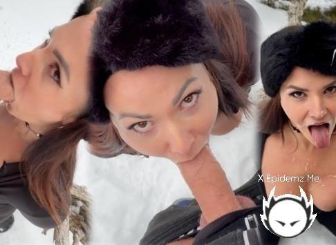 Avamoorexxx - Little Slut Gives A Sloppy Blowjob And Takes A Big Cumshot On Her Face (2026/PornhubPremium.com/OnlyFans.com/FullHD)