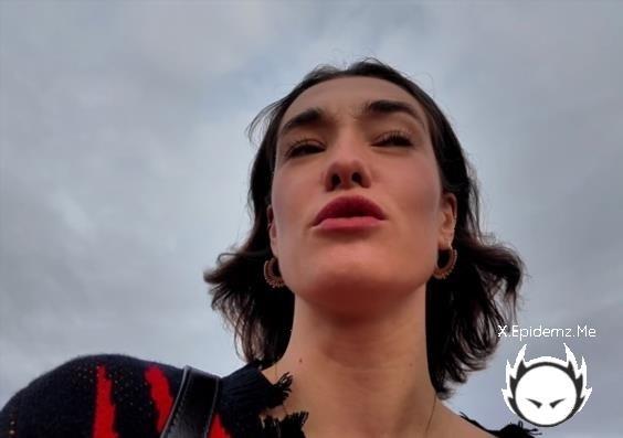 Cheekymz - Flashing In A Pumpkin Patch With My Friend (2026/PornhubPremium.com/OnlyFans.com/FullHD)