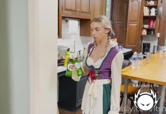 ItsMeCat - Ass Fucked In The Basement At Oktoberfest! (2026/Fansly.com/FullHD)