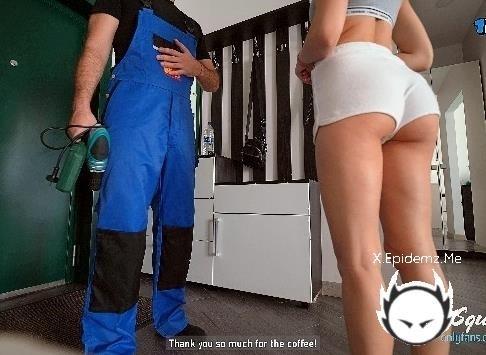 Squir7Een - Slut Wife Pays The Repairman For The Work With Her Wet Pussy (2026/PornhubPremium.com/OnlyFans.com/FullHD)