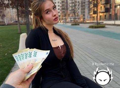 Comatozze - Poor Student Girl... She Believed That Its Just A Gift (2026/PornhubPremium.com/OnlyFans.com/FullHD)