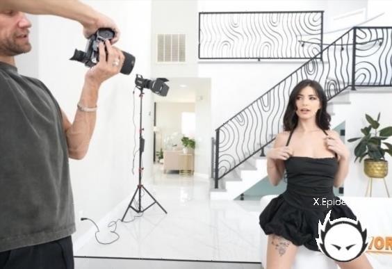 Asteria Jade, Vince Karter - Stunning Model Asteria Jade Takes A Pussy And Ass Pounding From Stud Photographer (2026/PornWorld.com/FullHD)