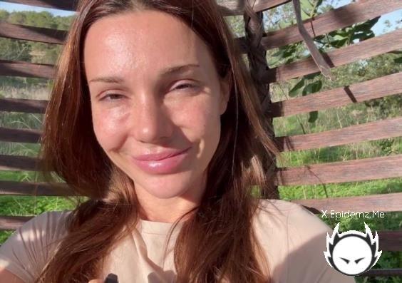 The Real Roxy Fox - Tantric, Intimate Eye Contact Joi (2026/PornhubPremium.com/OnlyFans.com/FullHD)