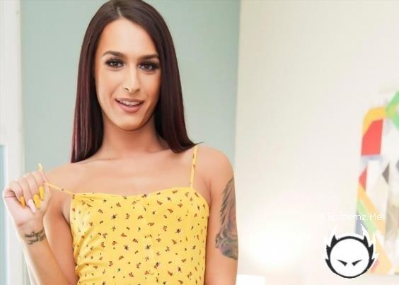 Khloe Kay - (2019/Tgirls.com/FullHD)
