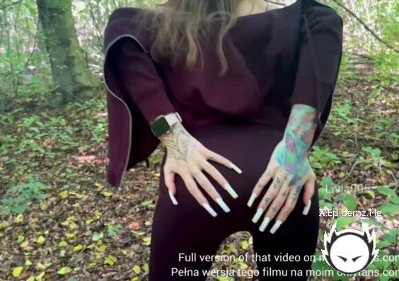 Livia005 - He Comes To Her With Aid In The Forest And Pours Her His Special Sauce (2026/PornhubPremium.com/OnlyFans.com/FullHD)
