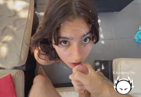 Lani Rivers - Pool (2026/OnlyFans.com/FullHD)